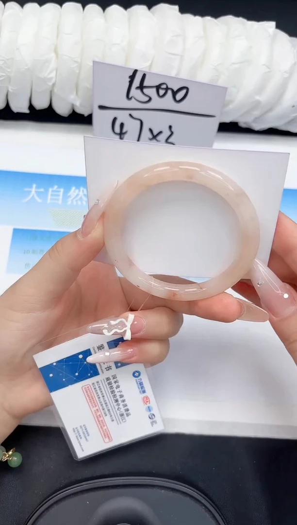 未镶嵌手镯石英质玉100-55