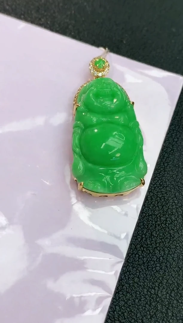 颈饰18K金镶嵌翡翠赠礼盒证书 珍珍