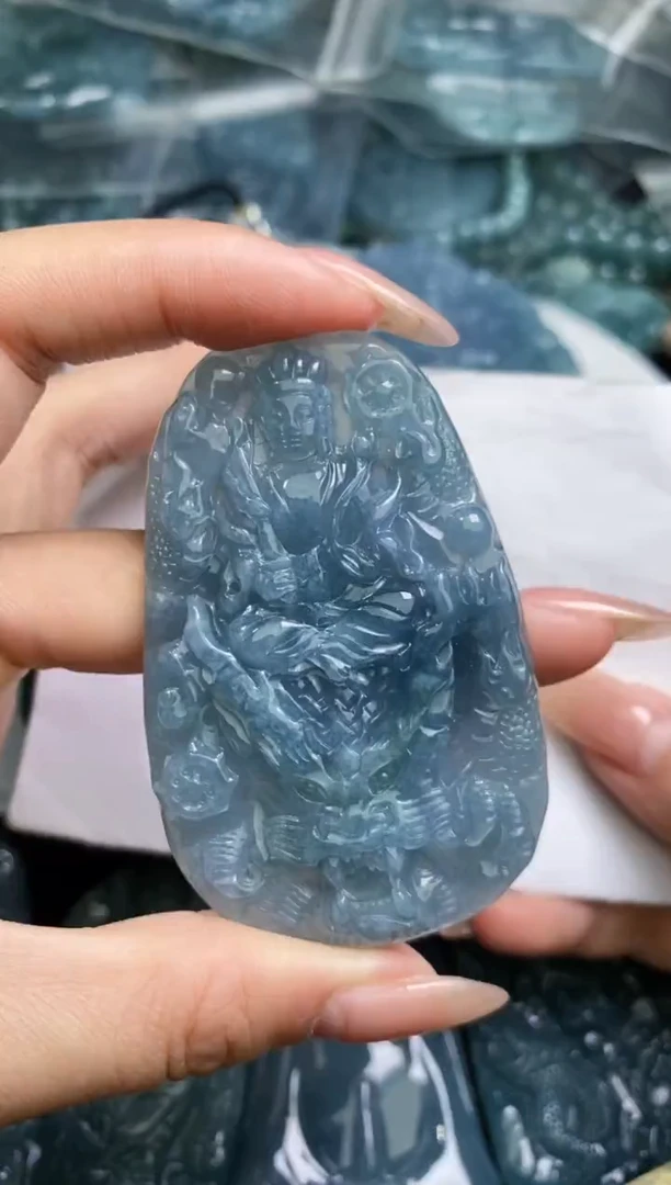 【闪购商品】翡翠颈饰未镶嵌