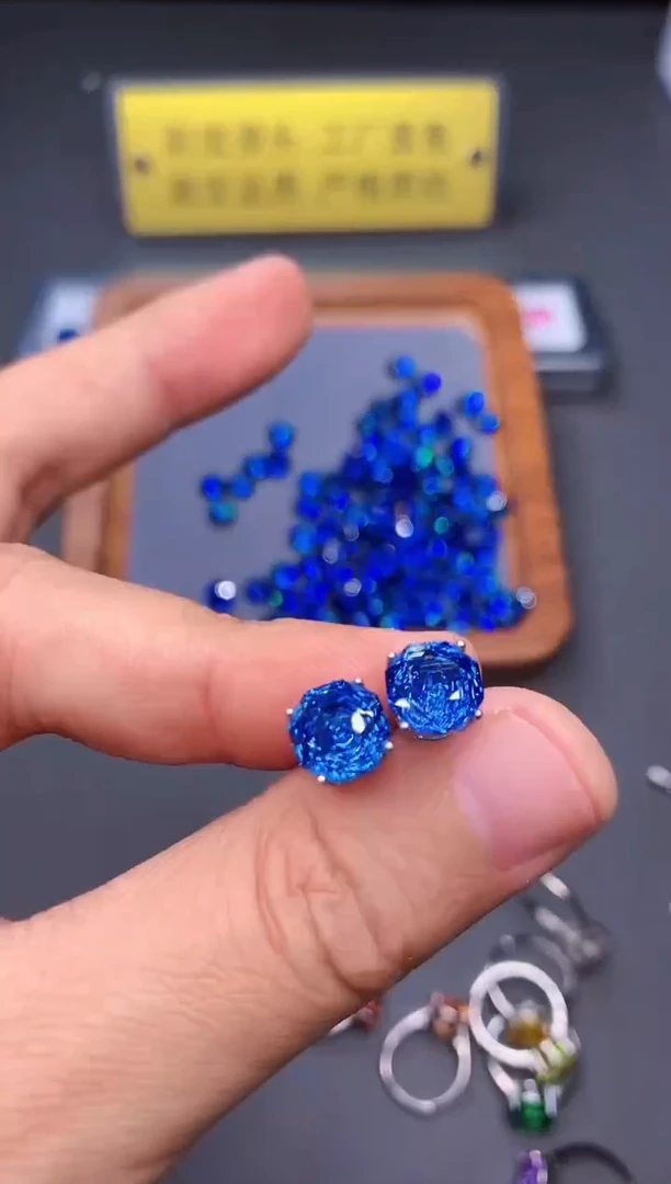 银S925镶嵌耳饰托帕石........