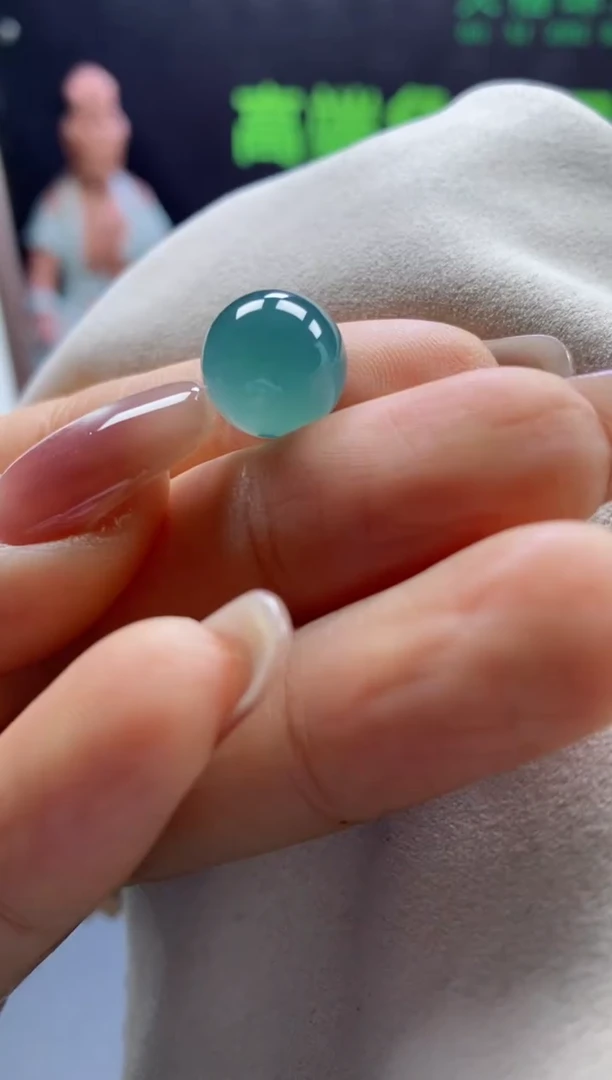 颈饰未镶嵌翡翠海*蓝1054272127（卡12左右）