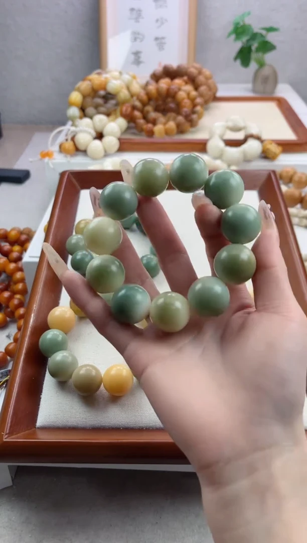 【闪购商品】菩提根/象牙果手串玉化圆珠20mm手串w68