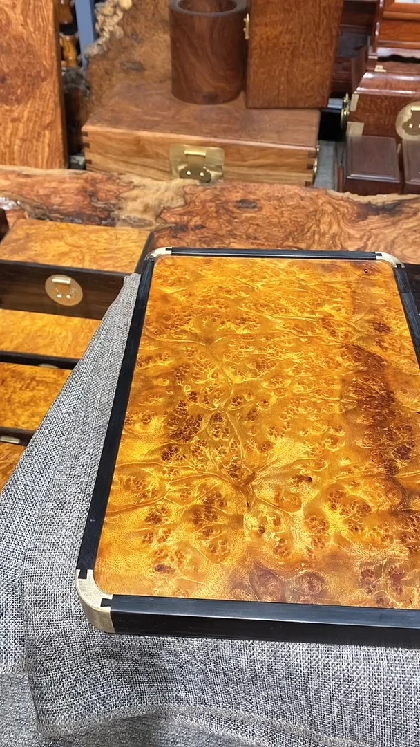 香樟木黄金樟茶盘一个