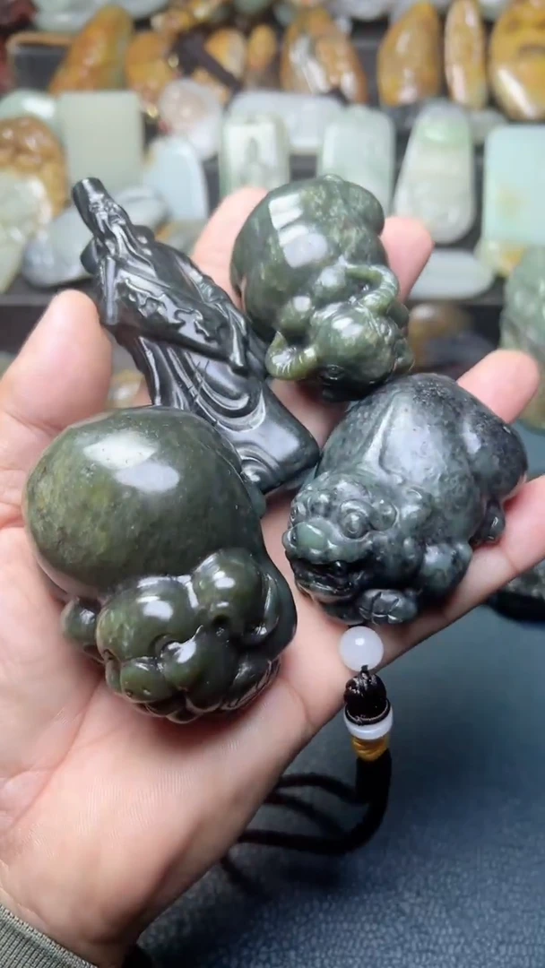 未镶嵌和田玉把件4