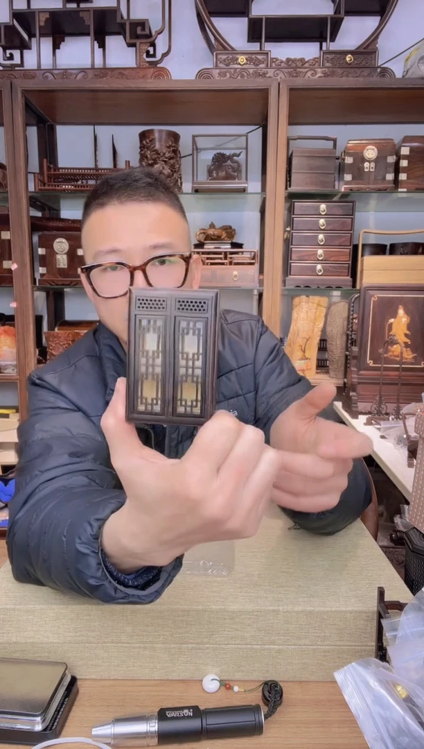 【闪购商品】乌木类书架2号紫光檀黄蛉盒