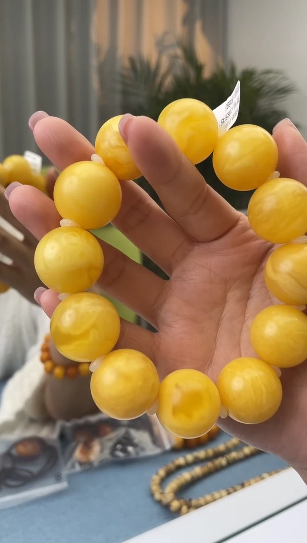 【闪购商品】蜜蜡珠宝奇石未镶嵌假一罚十，发一件074.22