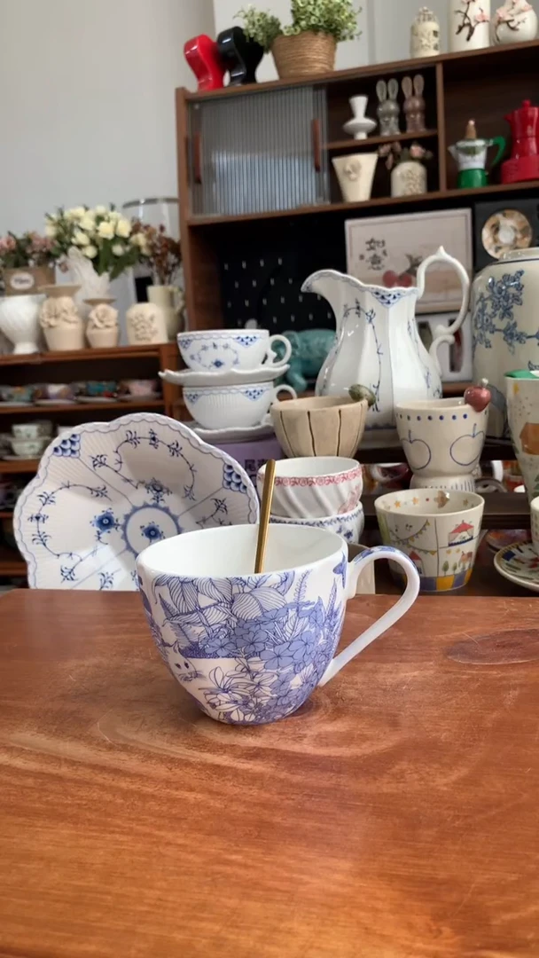 瓷【花型】白猫骨瓷马克杯【送勺】
