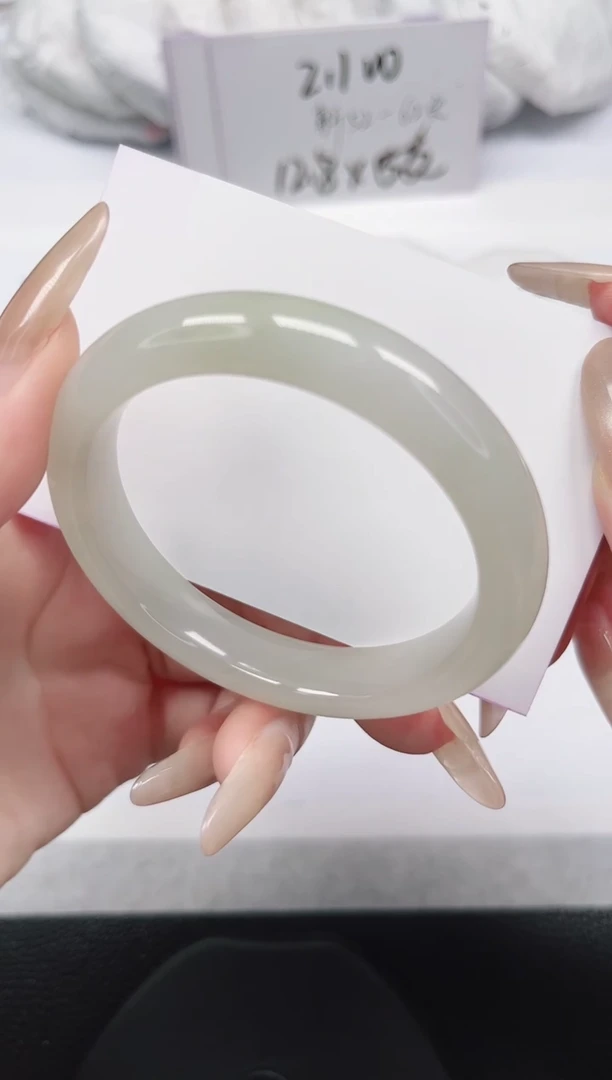 未镶嵌手镯石英岩玉162-52/53