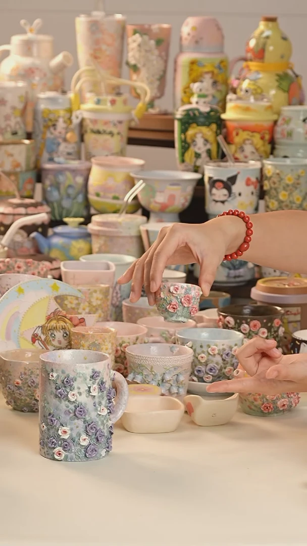 其他景德镇釉下彩手绘设计师款陶瓷