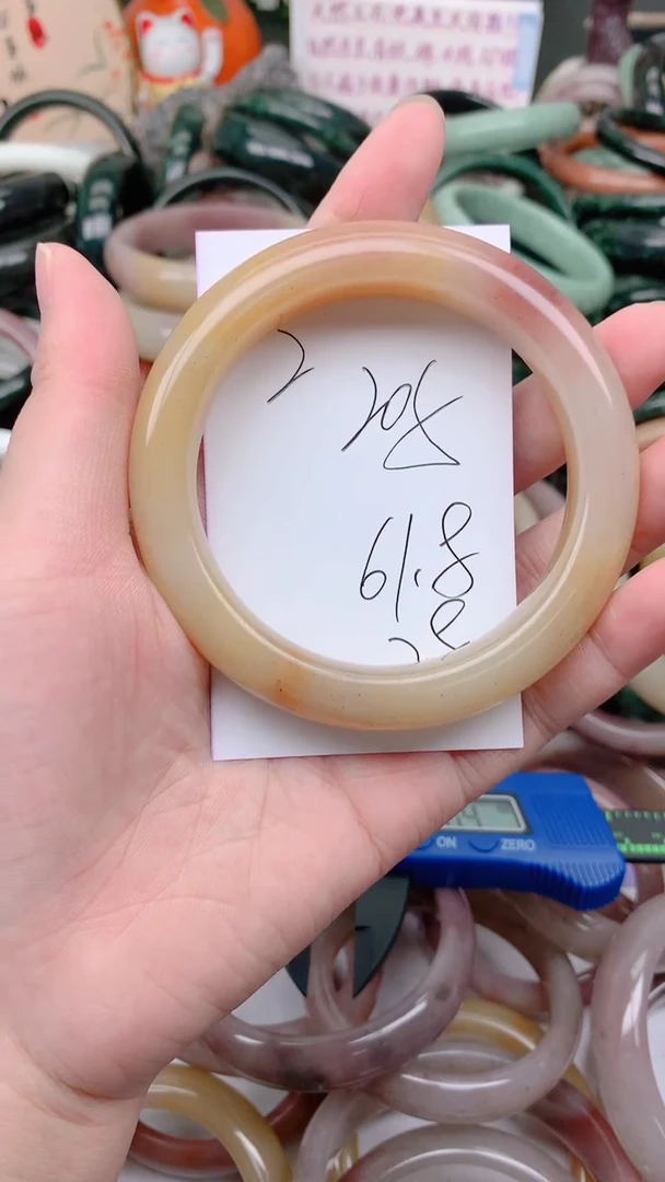 石英质玉手镯未镶嵌205