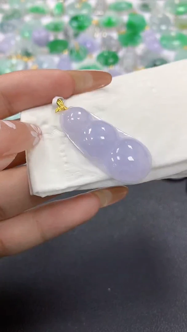 颈饰18K金镶嵌翡翠a货假一赔三支持复检百元上9元证书费自理