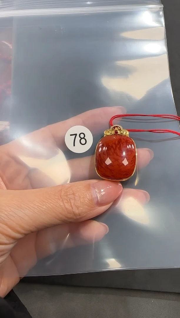 18K金镶嵌南红玛瑙珠宝半成品原矿无优化无胶裂火焰无事牌