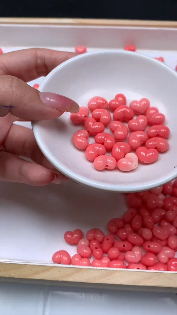 未镶嵌散珠拼合珍珠（马贝珠）E36 女皇贝 爱心12*9*7mm10个8.8元