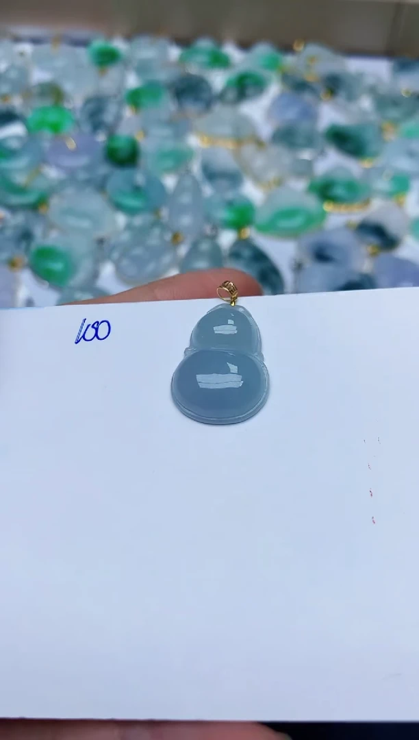 【闪购商品】翡翠颈饰18K金镶嵌天然翡翠A货