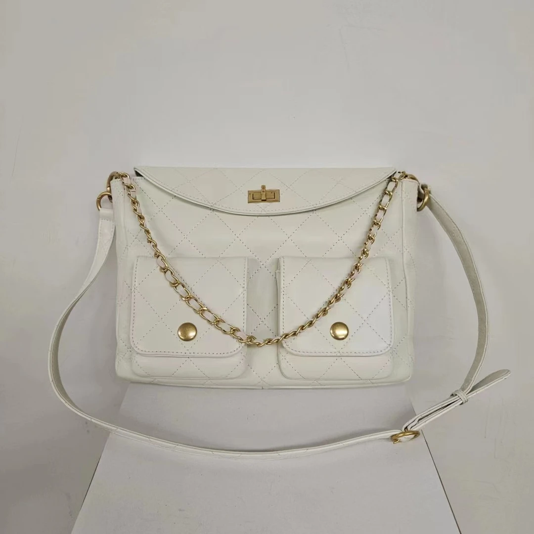 时尚轻奢56X66白色单肩斜挎女包