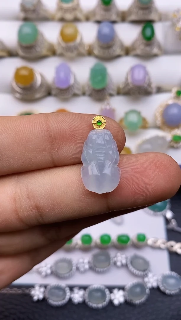 翡翠18K金镶嵌颈饰58999