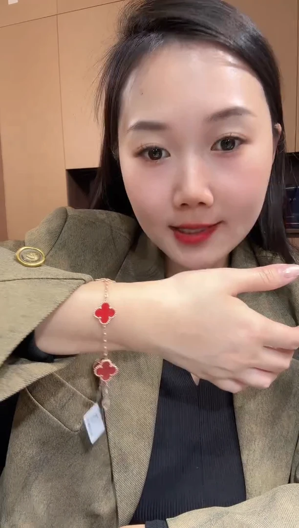 【闪购商品】玛瑙/玉髓手链18K金镶嵌红色k黄，五花手链GHJ
