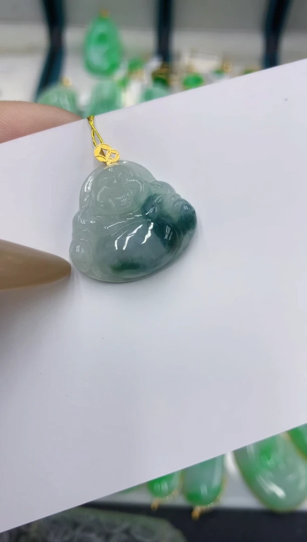 颈饰18K金镶嵌翡翠11111