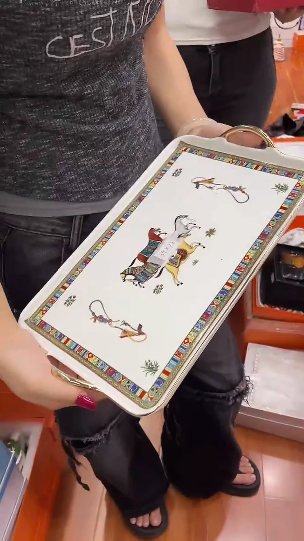 杯鸿辉家品牌瓷器，京东包邮！