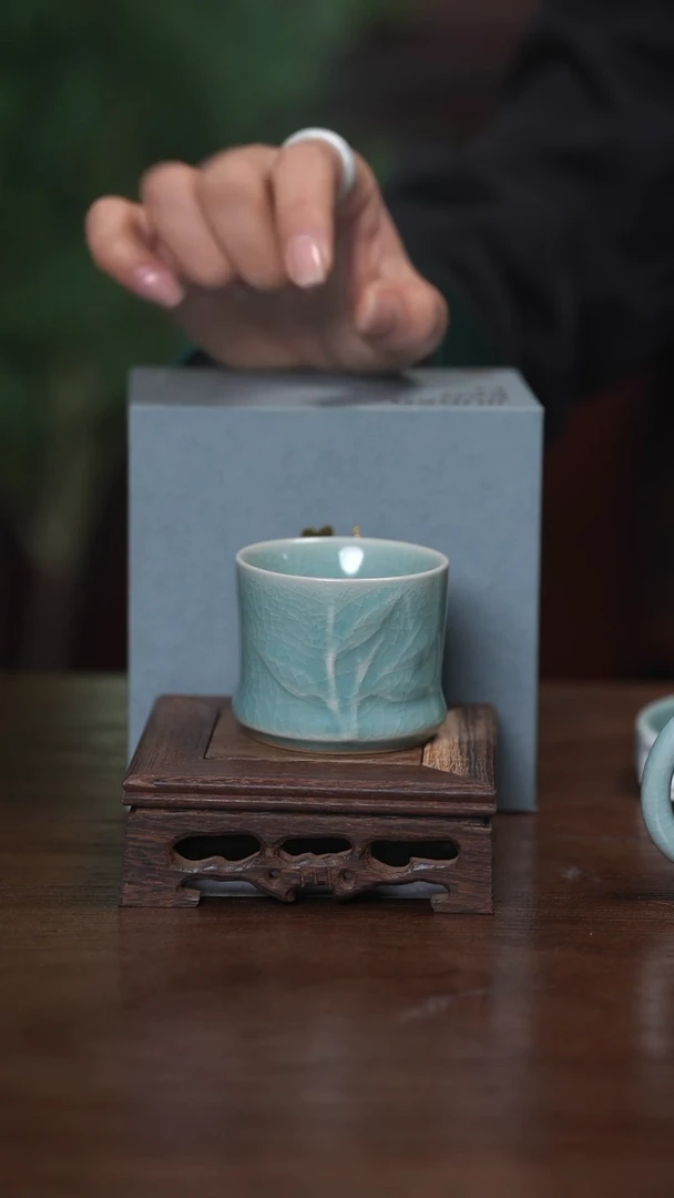 【闪购商品】清凉寺原产地仿古釉手工汝瓷竹节杯