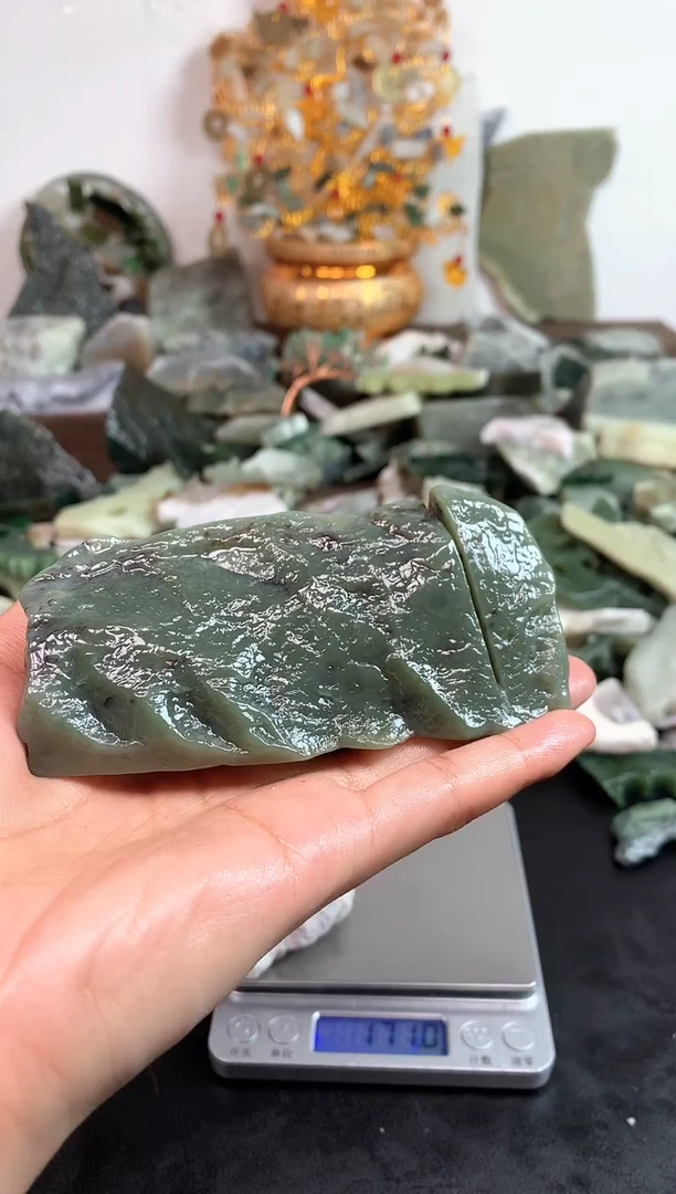 未镶嵌和田玉摆件81