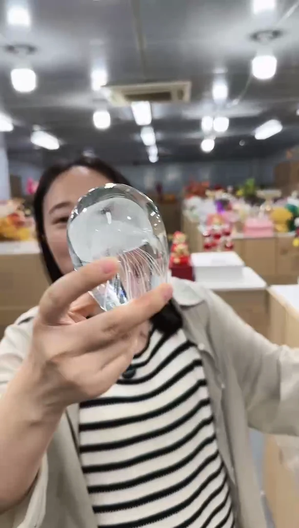 花间集水晶琉璃摆设    水母