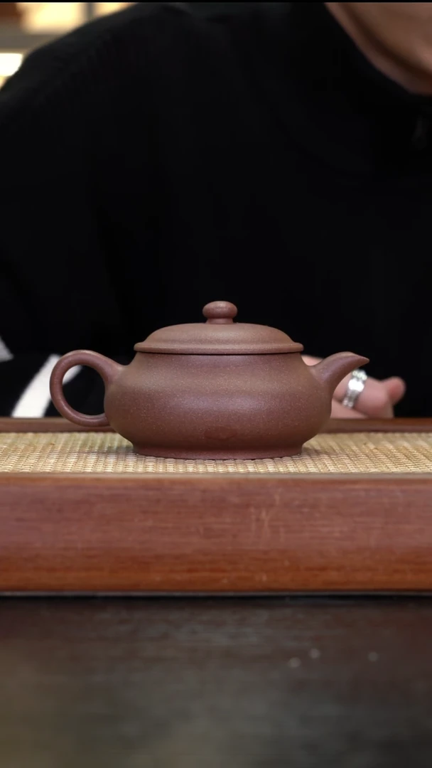 茶壶紫砂   XL    全砂底槽清     明炉    230cc