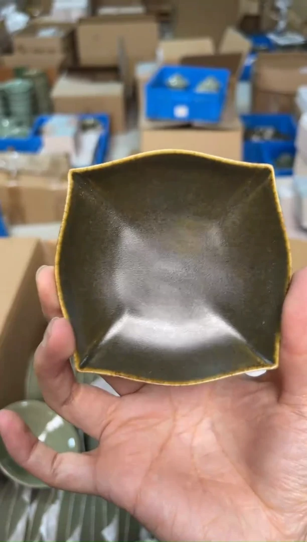 陶瓷3号  茶叶末釉四方角杯垫