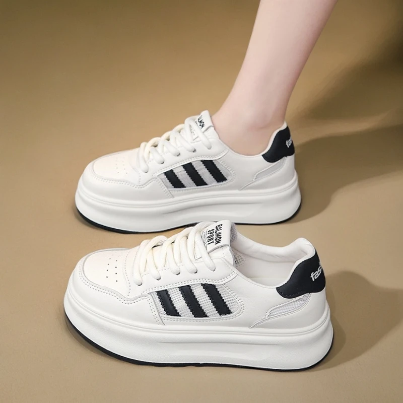 踩屎感小白鞋交叉绑带板鞋百搭厚底鞋韩版运动鞋夏秋季新款女鞋子