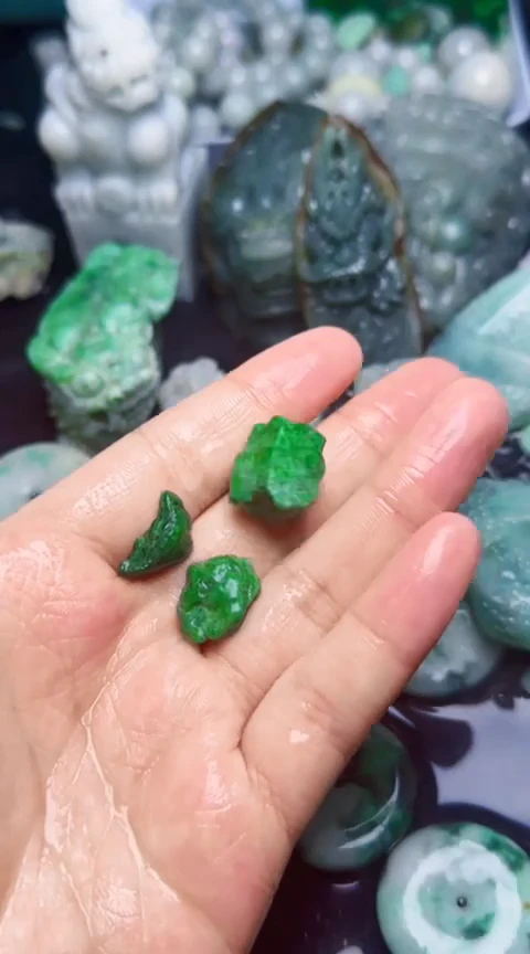 颈饰未镶嵌翡翠091