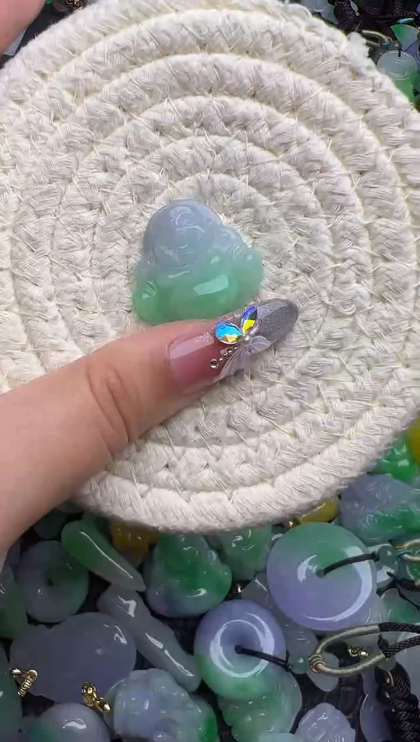 翡翠未镶嵌颈饰天然缅甸翡翠吊坠