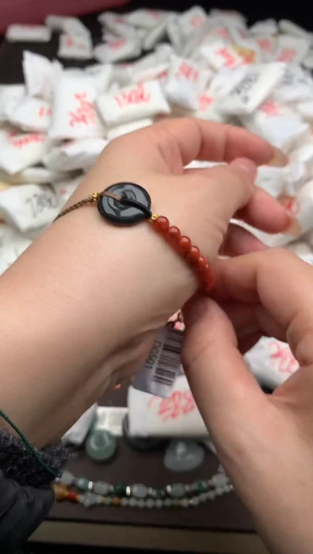 【闪购商品】翡翠手绳未镶嵌一