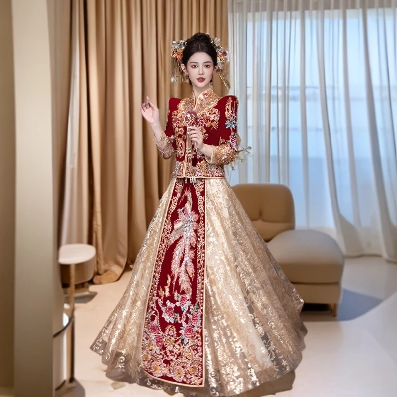 长袖刺绣立体剪裁无袖披肩女士秀禾服新娘中式旗袍婚服结婚新款