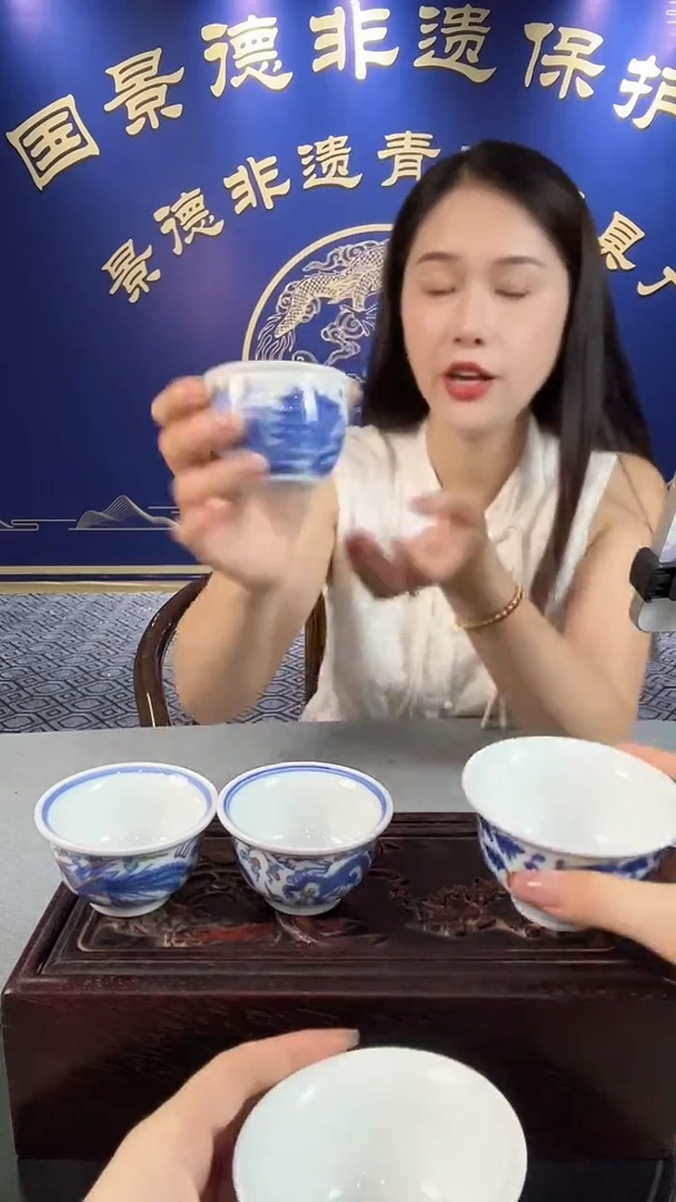 摆件C03景德镇瓷器摆件随机一件