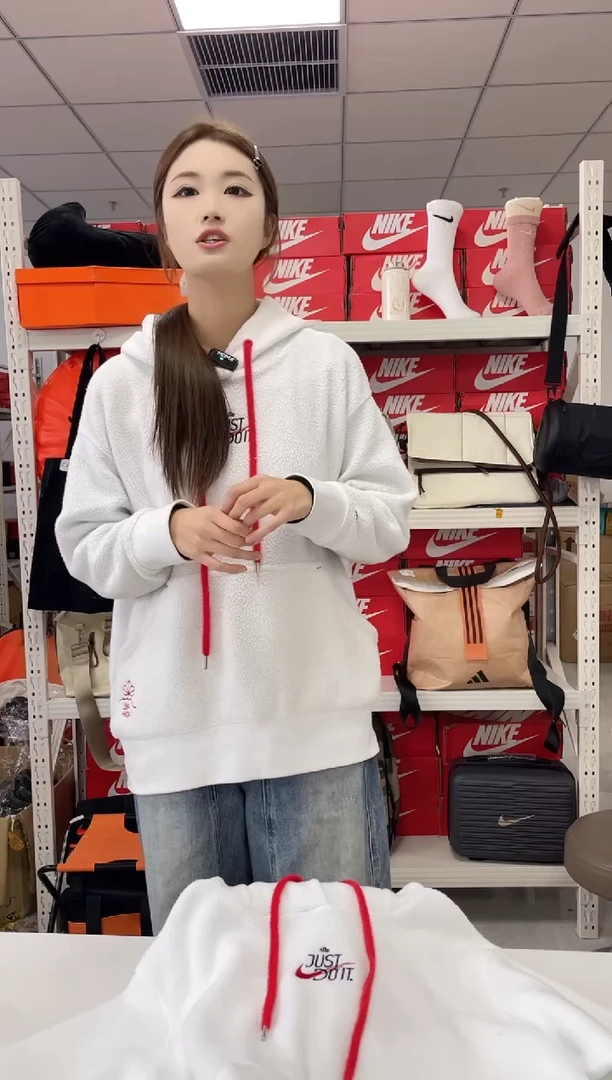 编码  尺码  m胸围衣长  正品直播间过款