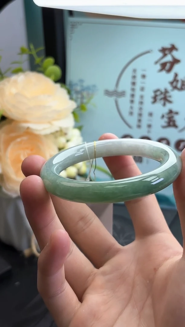 【闪购商品】翡翠手镯未镶嵌JC101295 手镯56圈口