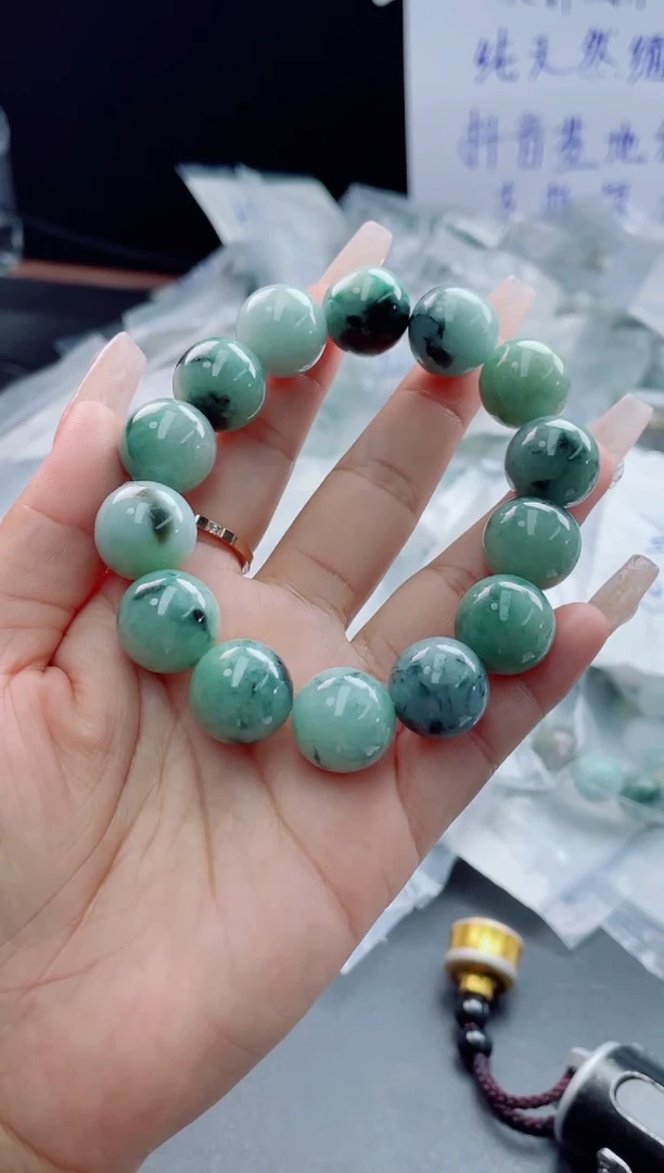 未镶嵌定制翡翠珠串