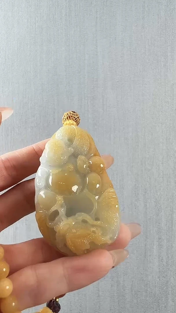 颈饰未镶嵌翡翠佛公