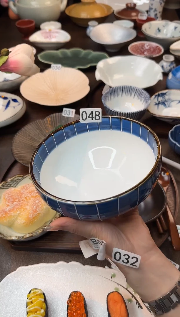瓷048（景蓝）圆钵碗