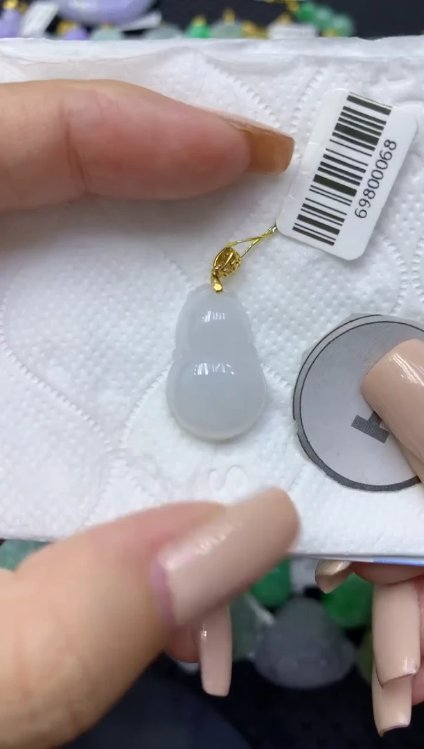 颈饰未镶嵌翡翠天然缅甸翡翠A货