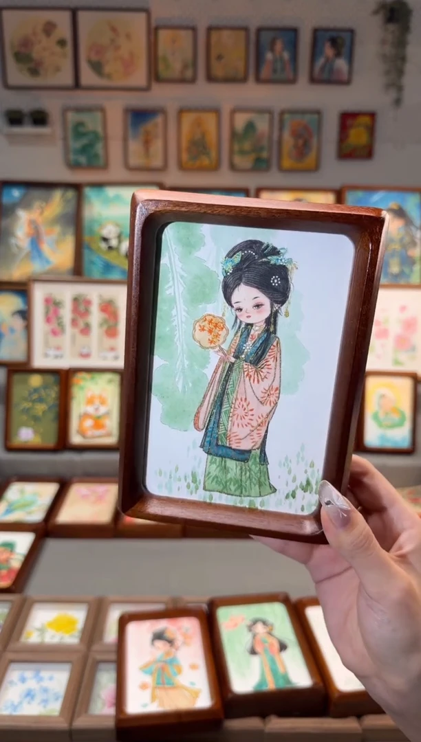 国画团扇女孩 手绘国画6