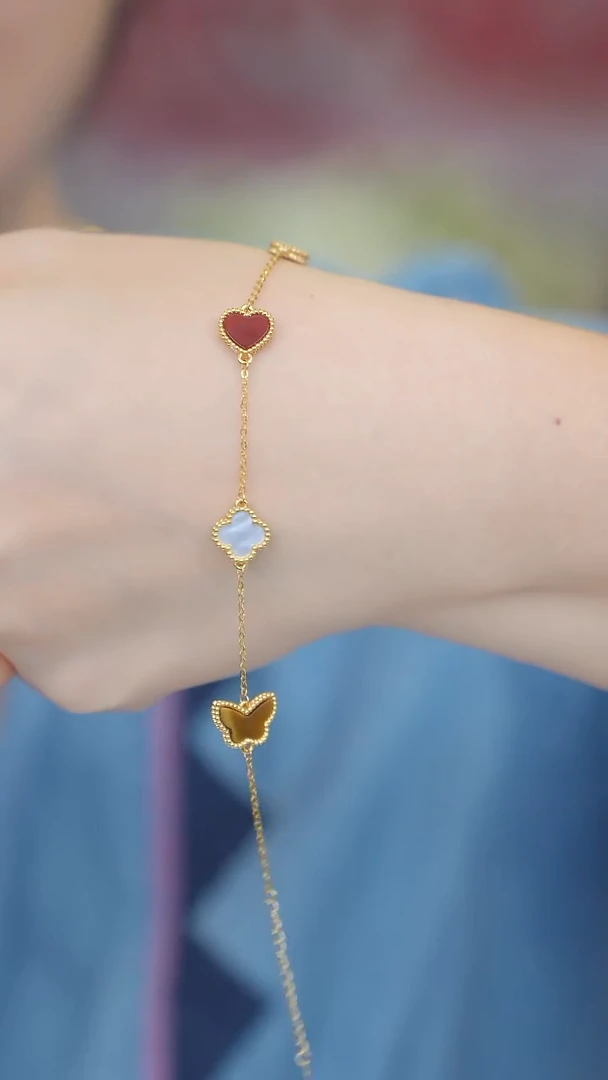 18K金镶嵌手链玛瑙/玉髓手链