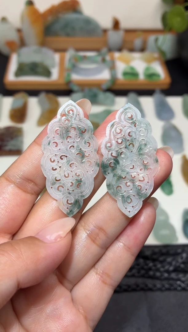 未镶嵌定制翡翠耳片一对