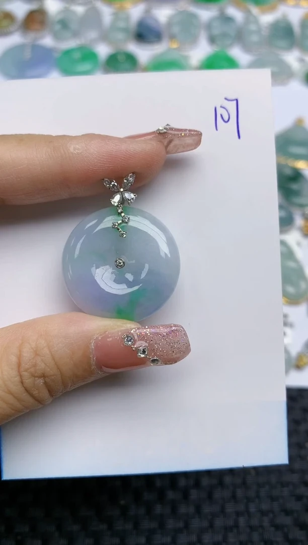 【闪购商品】翡翠颈饰18K金镶嵌天然A货翡翠 107