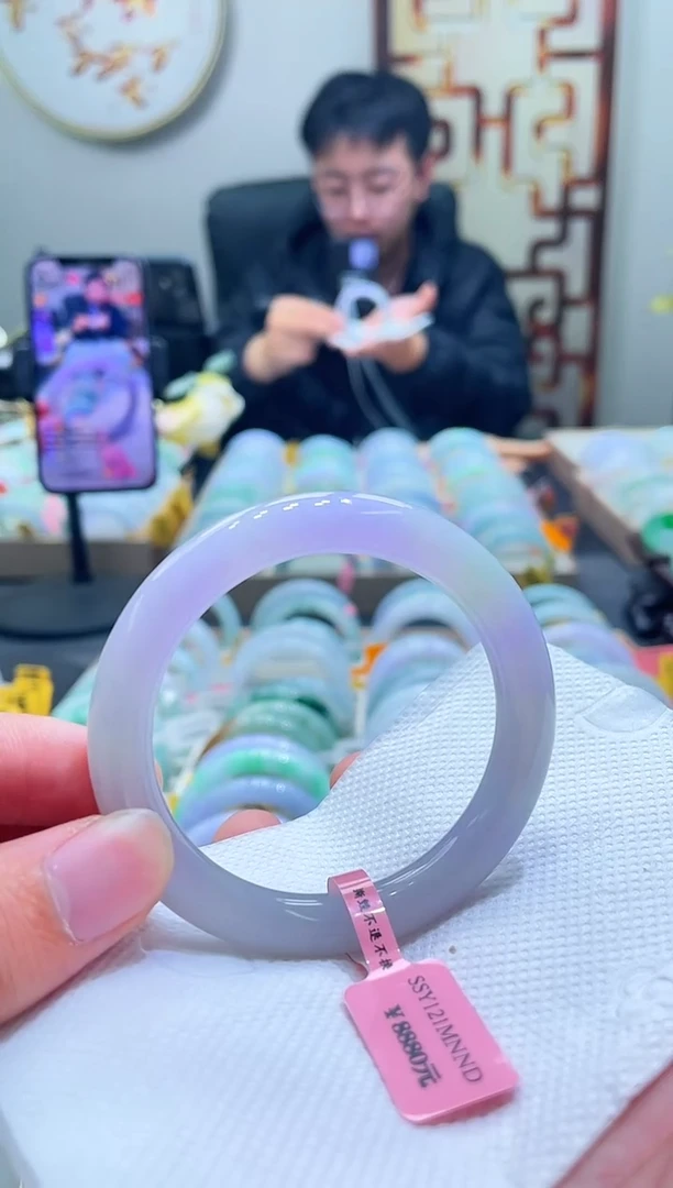 未镶嵌手镯翡翠104-52