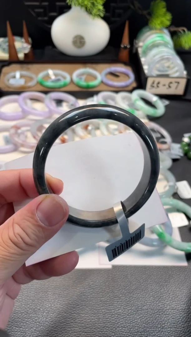 未镶嵌手镯翡翠37号链接 有纹裂 60正圈