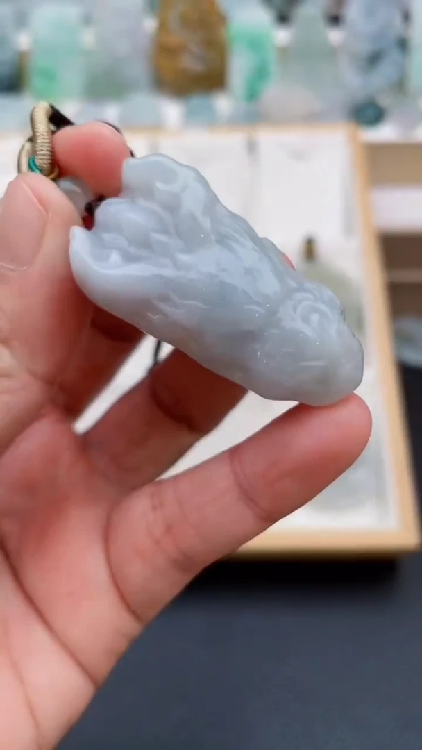 颈饰未镶嵌翡翠天然缅甸翡翠A货133