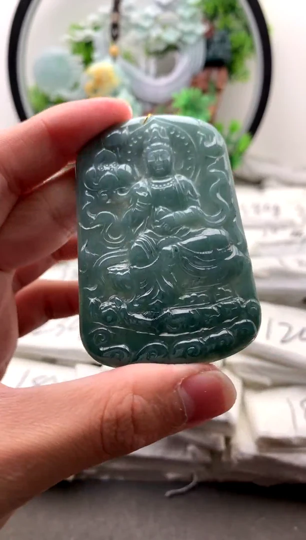 【闪购商品】翡翠颈饰未镶嵌大势至
