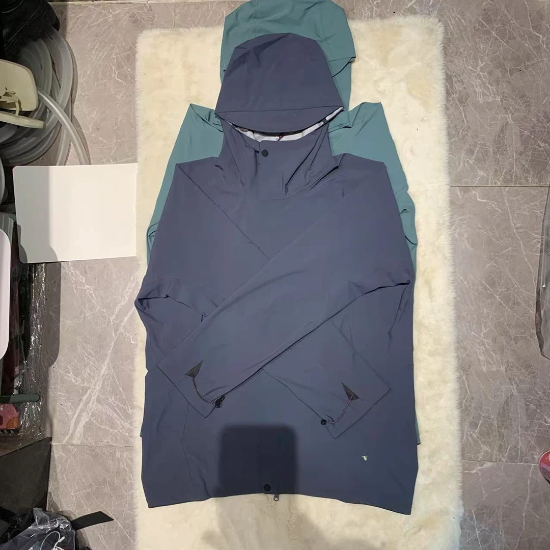 25外贸原单软壳秋冬户外休闲连帽外套
