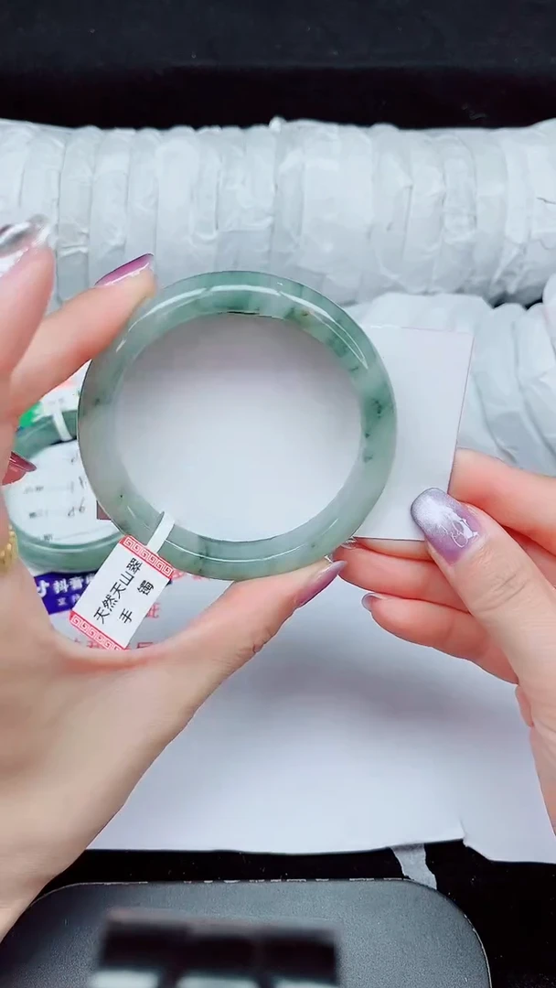 未镶嵌手镯石英质玉25-58/59